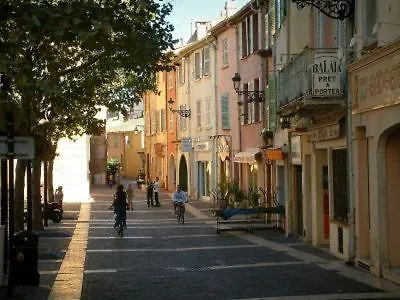Au Cœur Historique De Appartement Fréjus